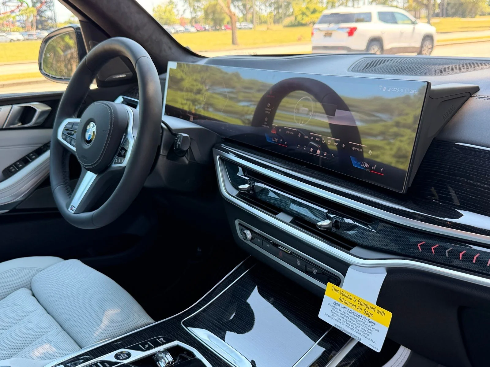 New 2027 Mineral White Metallic BMW xDrive40i image 23