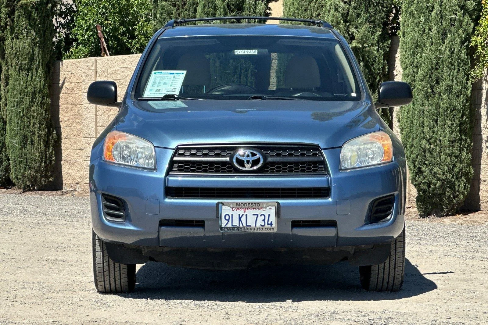 Used 2011 Pacific Blue Metallic Toyota Base image 9