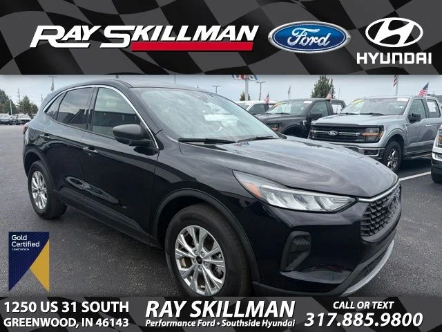 Used 2023 Agate Black Metallic Ford Active image 1