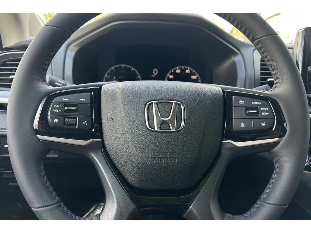 New 2026 Platinum White Pearl Honda Touring image 27