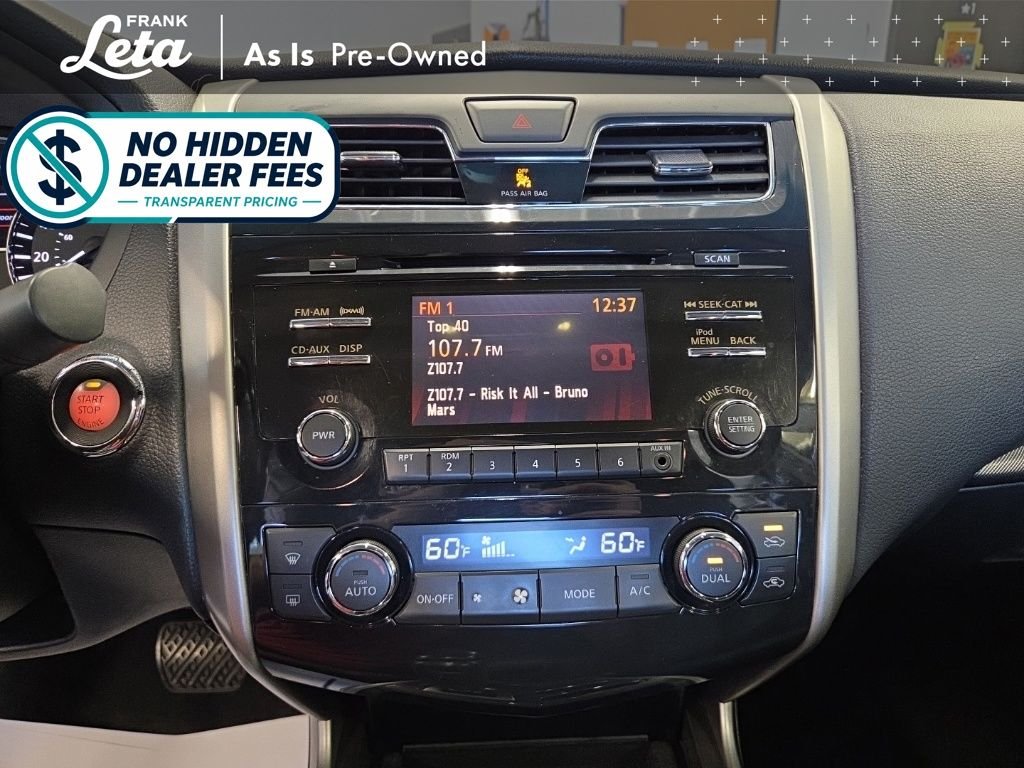 Used 2013 Pearl White Metallic Nissan  image 10