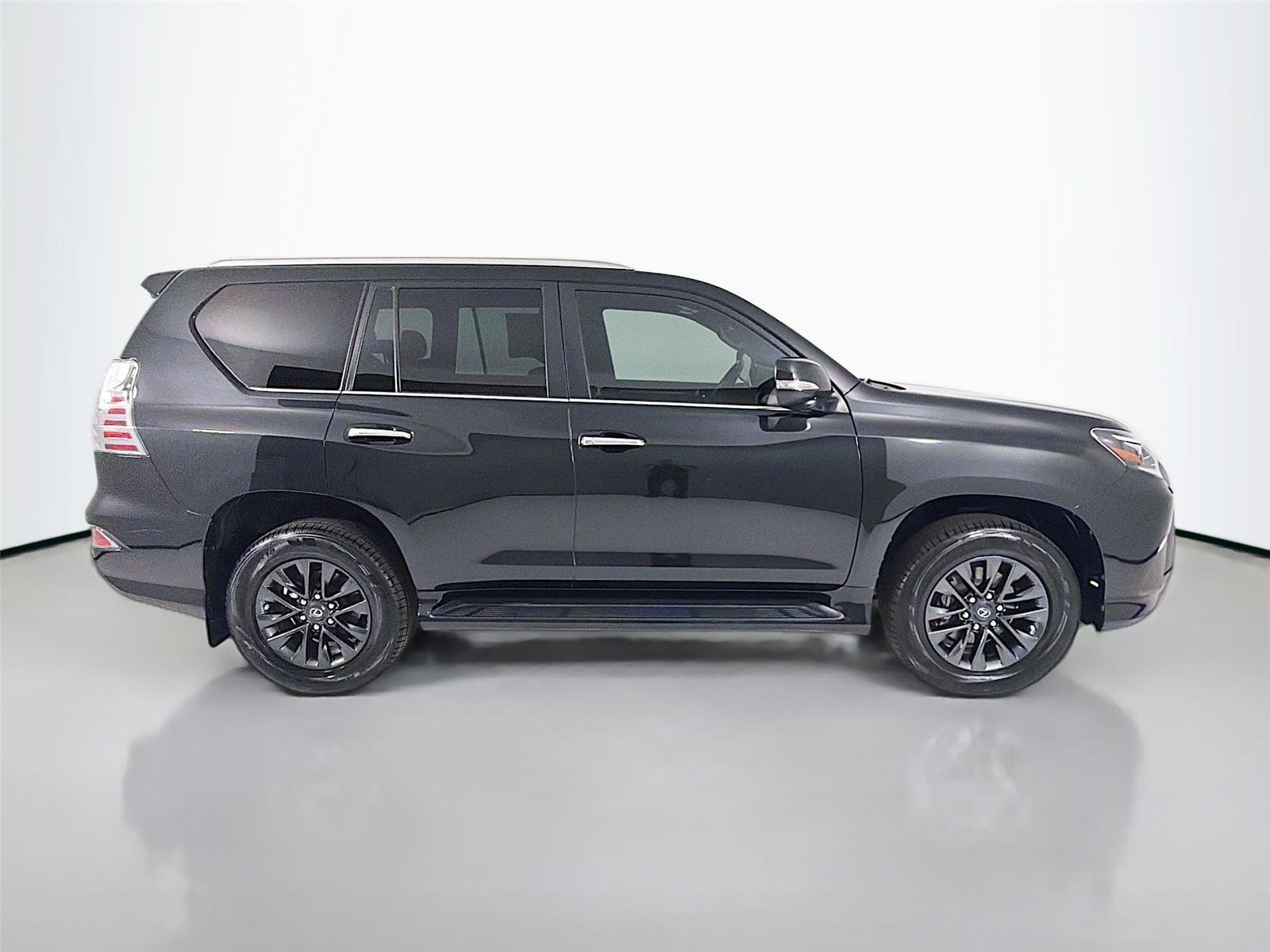 Used 2022 Black LEXUS PREM image 27