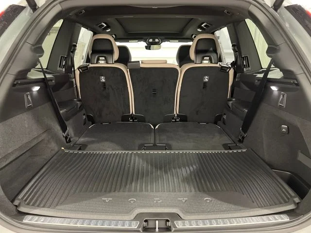 New 2026 Vapour Grey Volvo Ultra image 22