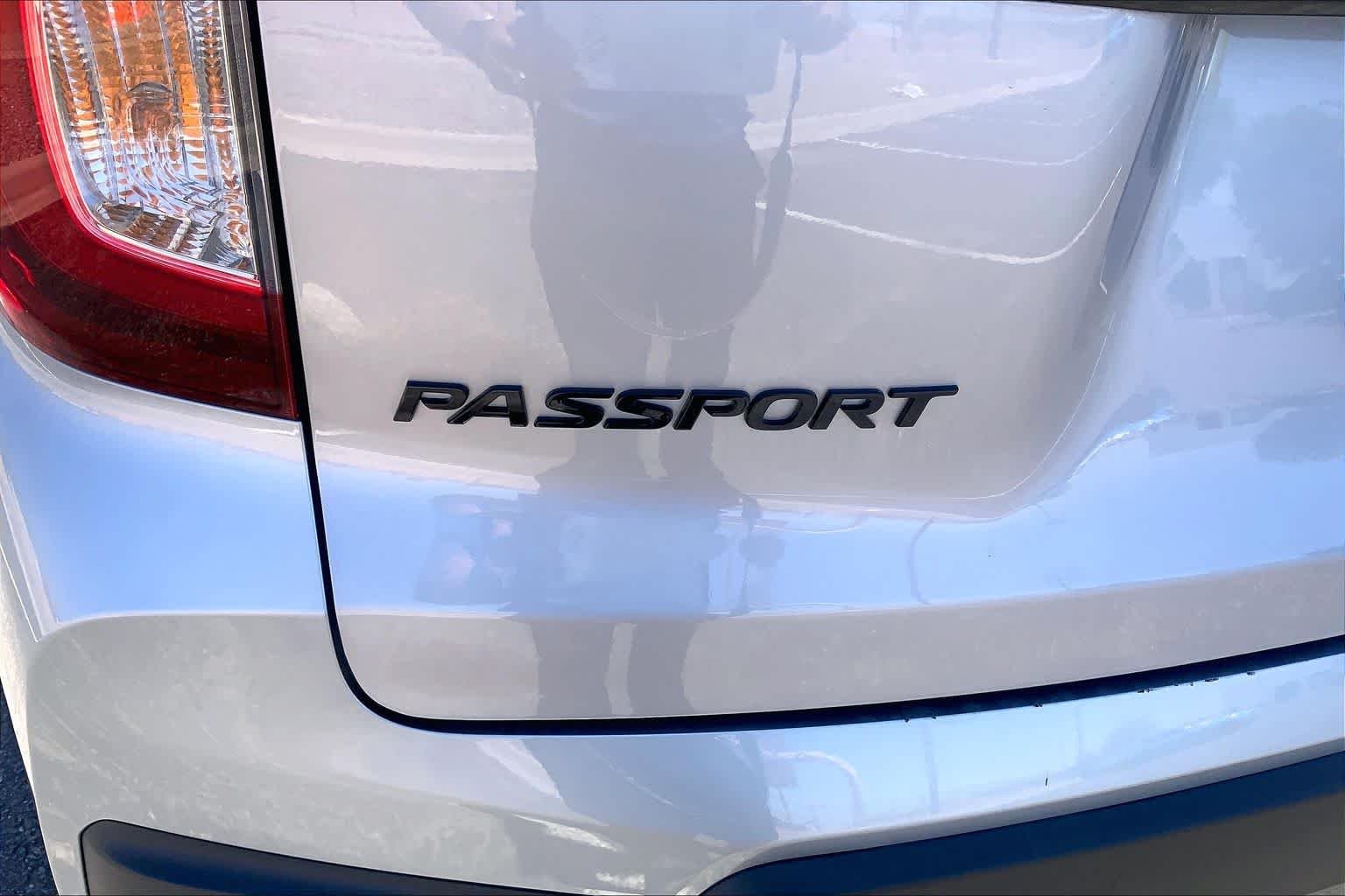 Used 2024 Lunar Silver Metallic Honda TrailSport image 10