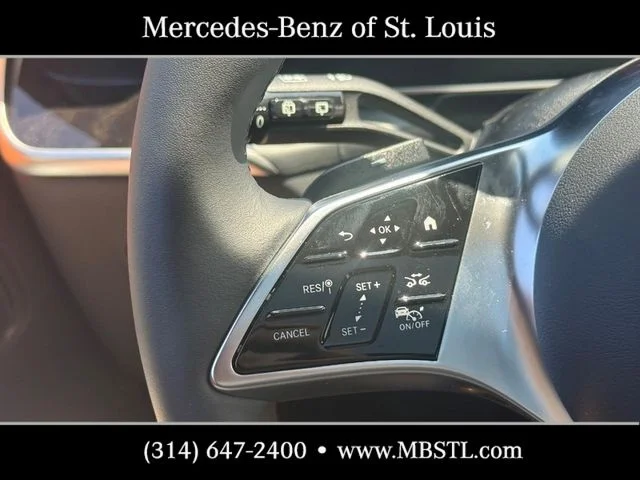 New 2026 Black Mercedes-Benz GLC 300 image 17