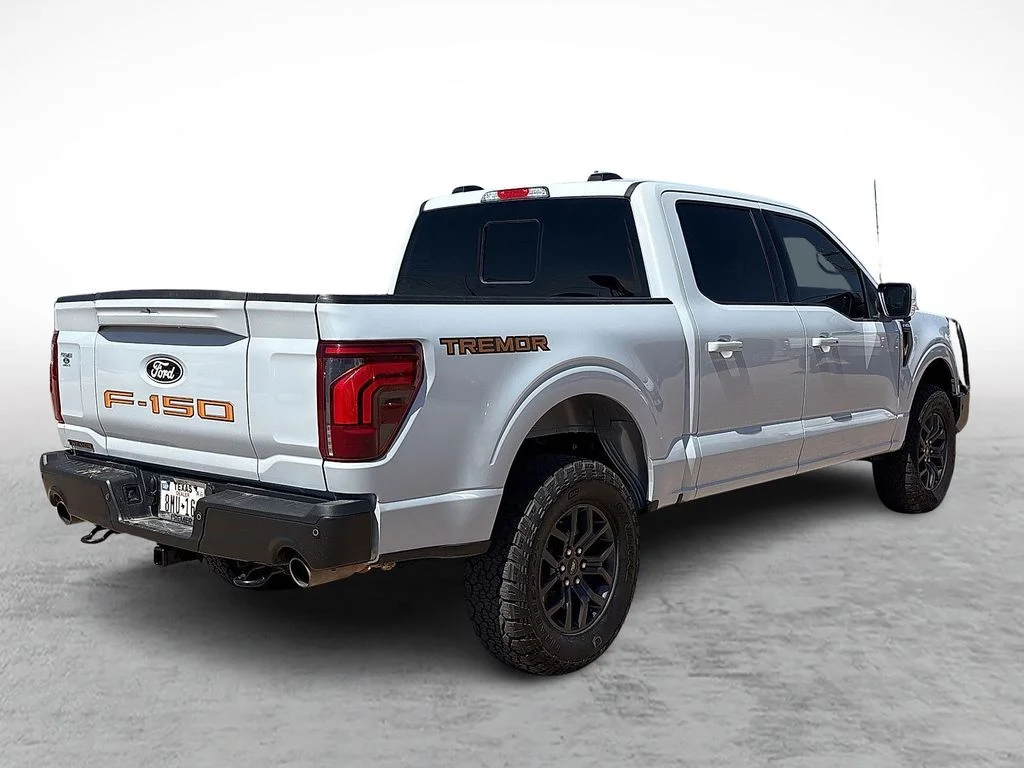 Used 2025 White Ford Tremor image 11