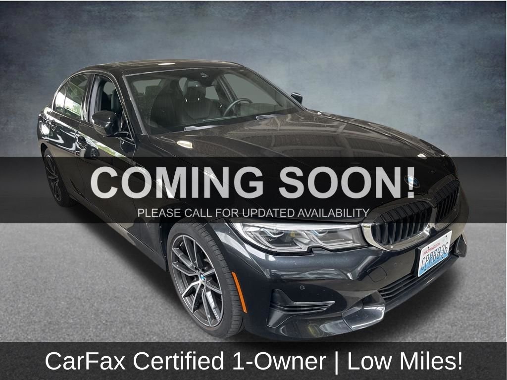 2022 BMW 3 Series 330i xDrive Sedan's photo