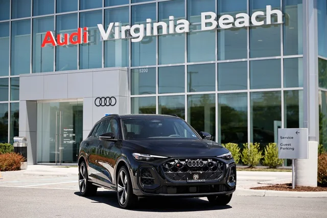 2026 Audi SQ5 Premium Plus
