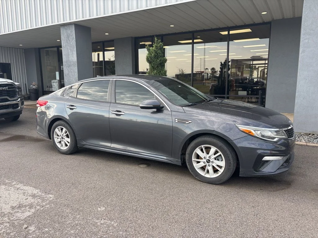 2019 Kia Optima LX AT's photo