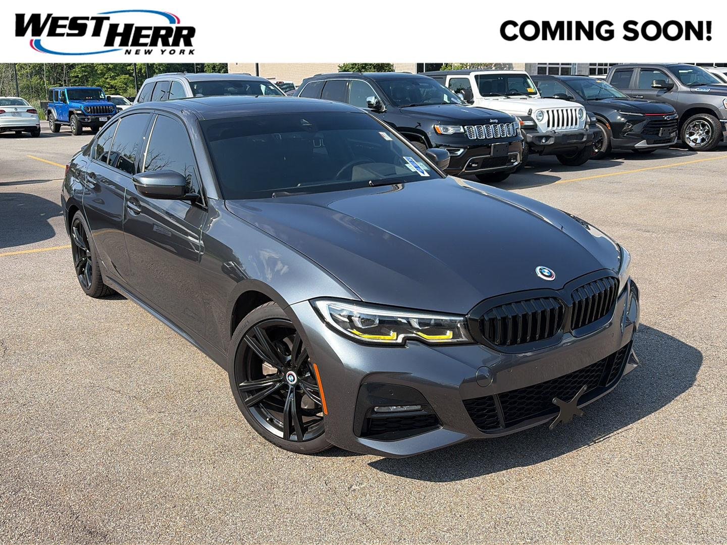 Used 2022 Mineral Grey Metallic BMW 330i xDrive image 1