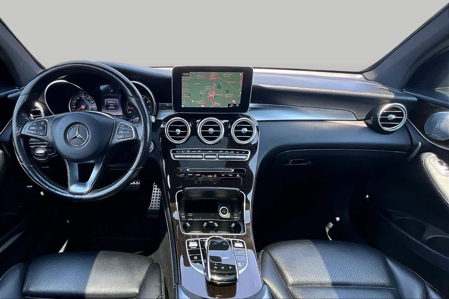 Used 2018 Black Mercedes-Benz GLC 300 image 13