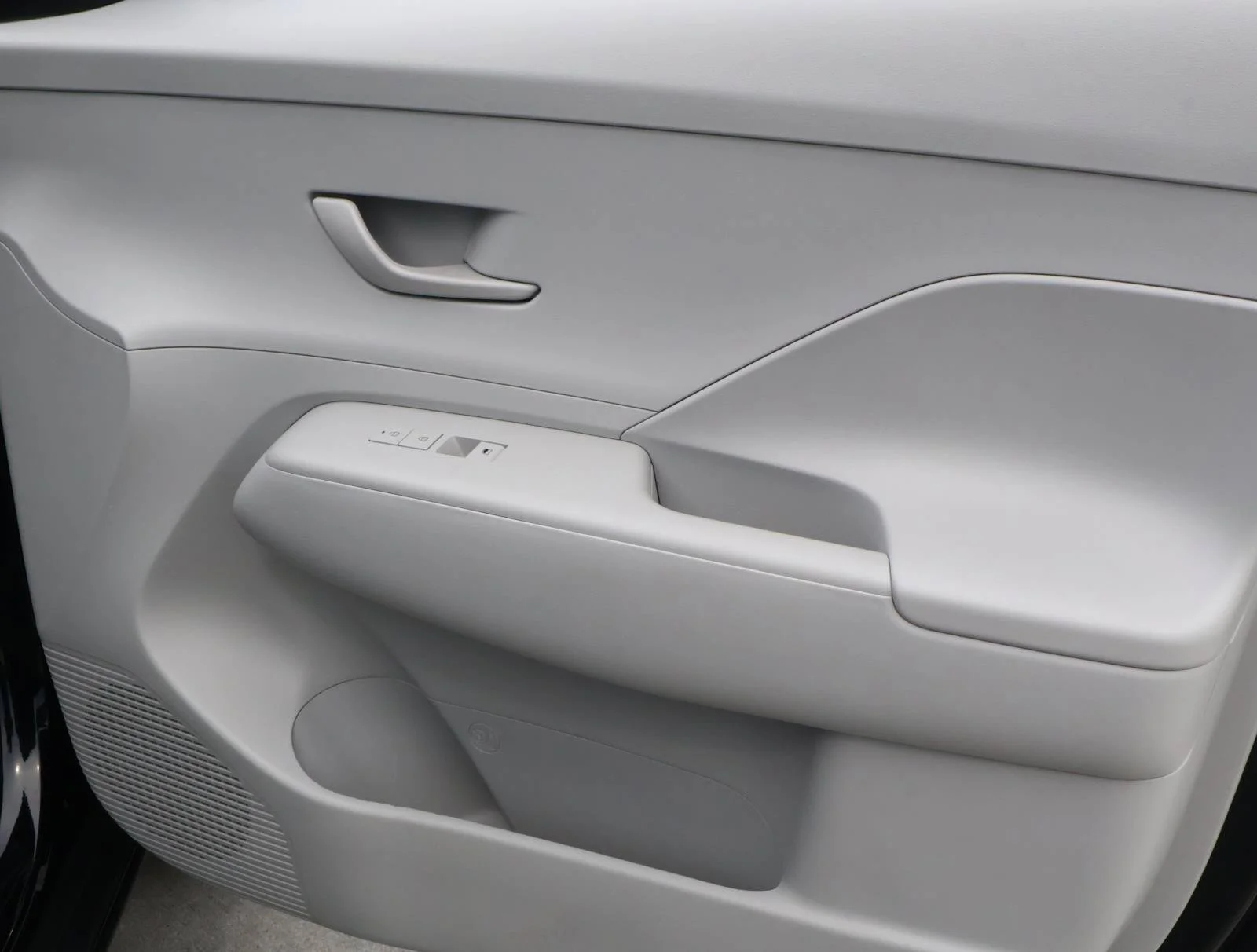 Used 2026 Abyss Black Pearl Hyundai SE image 14
