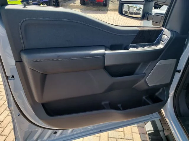 New 2026 Gray Metallic Ford Lariat image 17