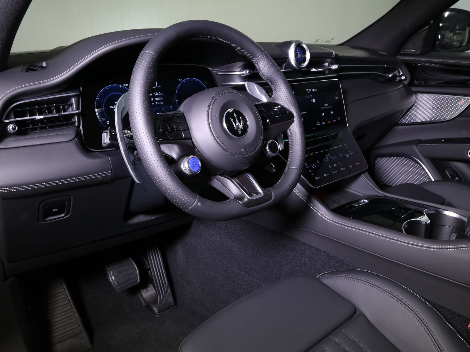 New 2025 Maserati Grecale 4D Sport Utility in Walnut Creek