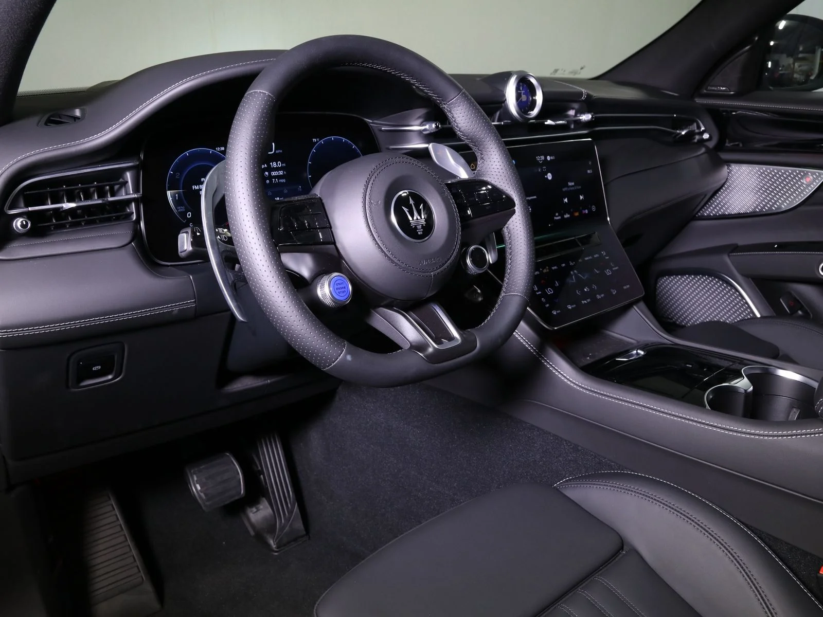 New 2025 Maserati Grecale 4D Sport Utility in Walnut Creek