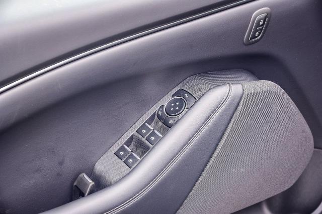 New 2026 Glacier Gray Metallic Tri-coat Ford Select image 48