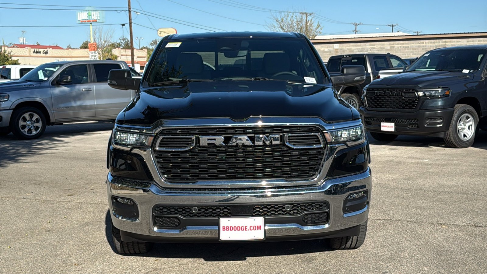New 2026 Diamond Black Crystal Pearl-Coat Exterior Paint RAM Big Horn image 9