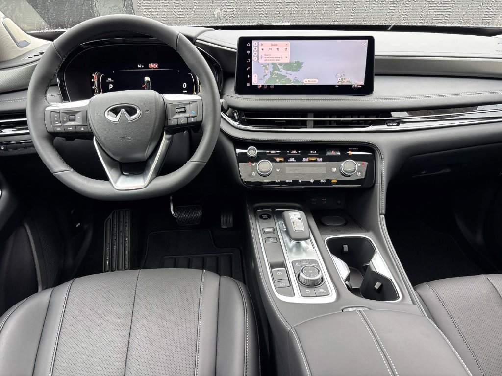 New 2027 Gray INFINITI LUXE image 11