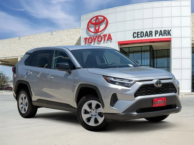 2025 Toyota RAV4 LE