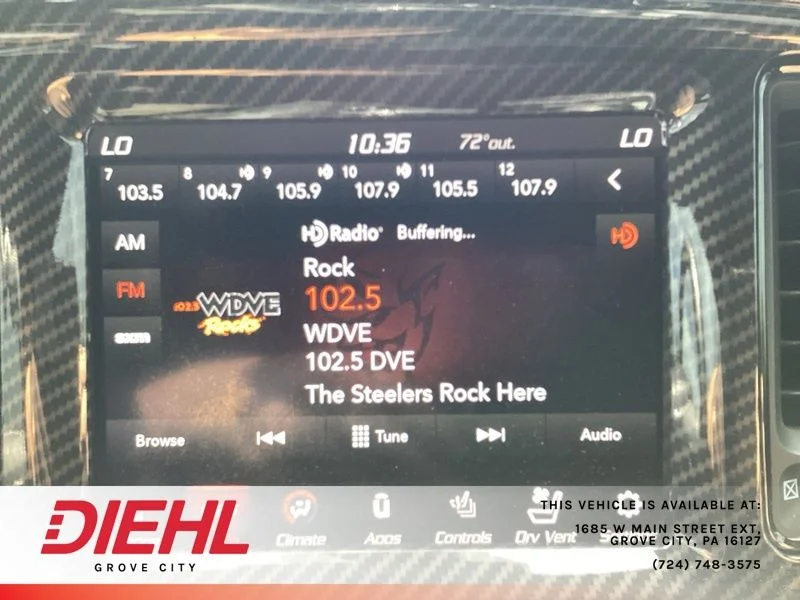 Used 2019 Gray Dodge SXT image 21