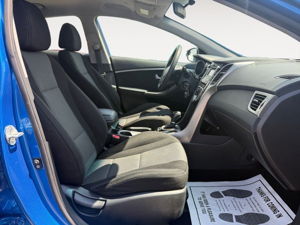 Used 2017 Blue Hyundai Base image 15