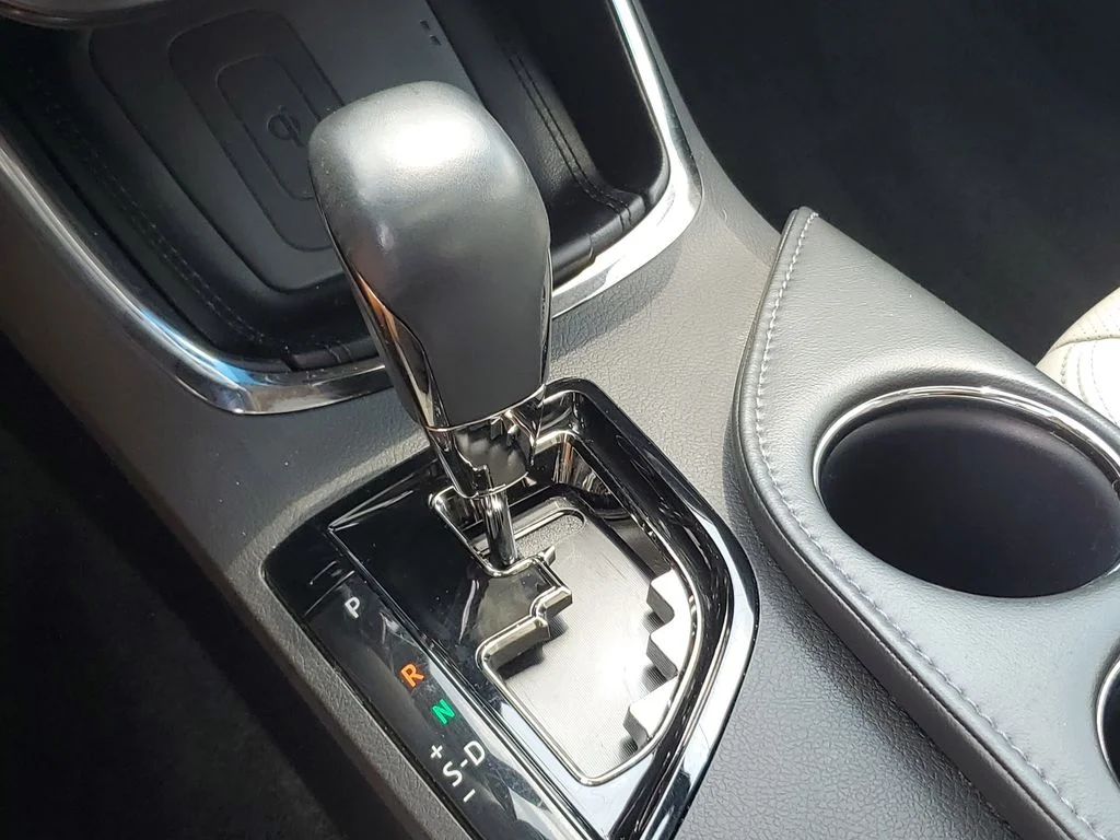 Used 2017 Silver Toyota Limited image 31