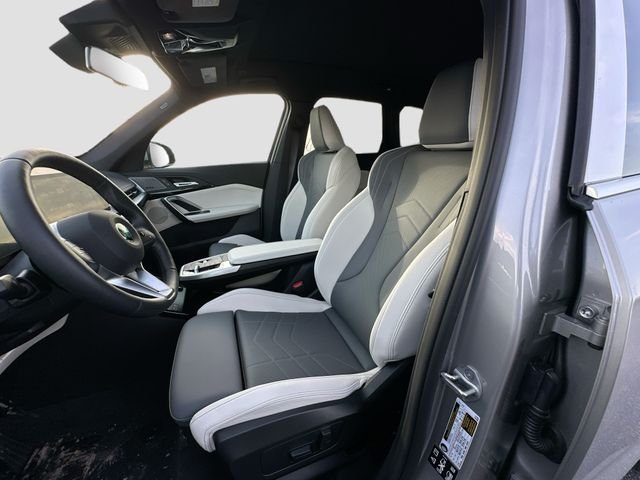 New 2026 Silver BMW xDrive28i image 15