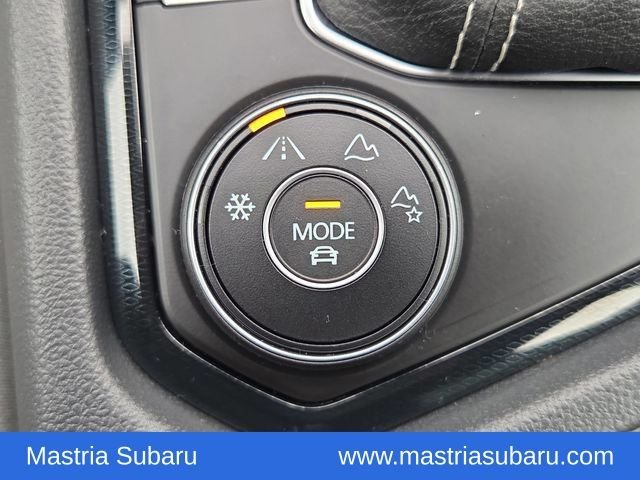 Used 2025 Pure White Volkswagen 1.5T S image 11