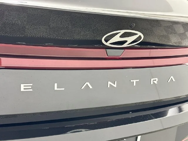 New 2026 Black Hyundai SE image 23