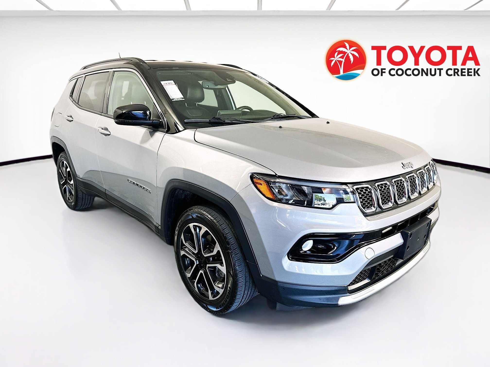 2023 Jeep Compass Limited 4X4's photo