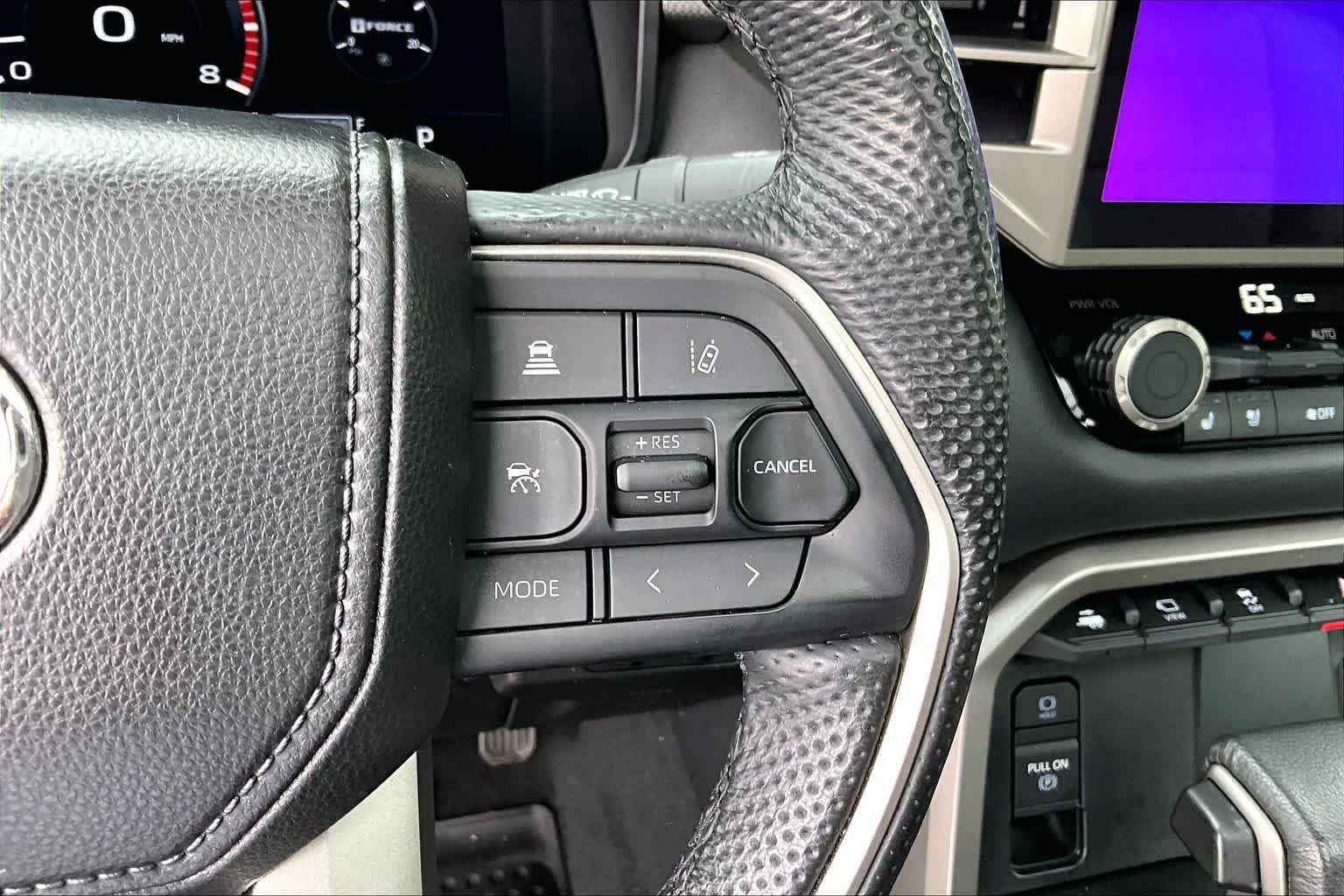 Used 2025 Wind Chill Pearl Toyota Limited image 24