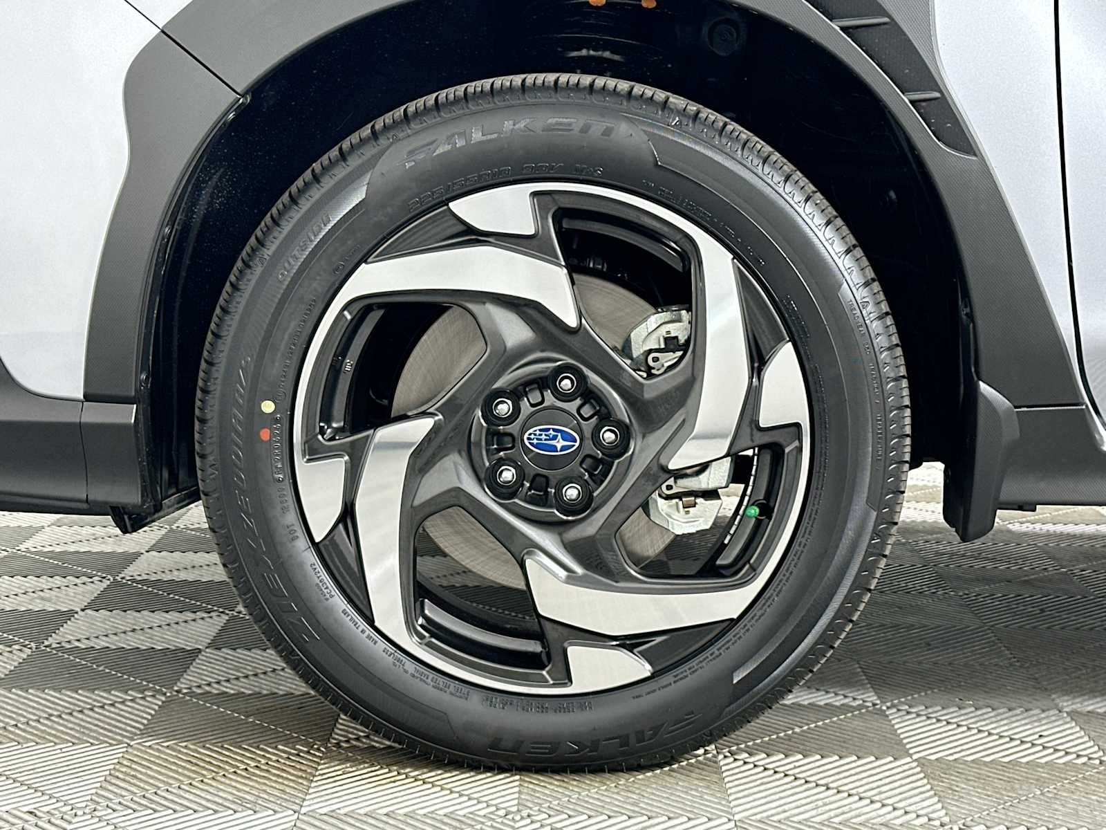New 2026 ICE SILVER METALLIC Subaru Limited Hybrid image 29