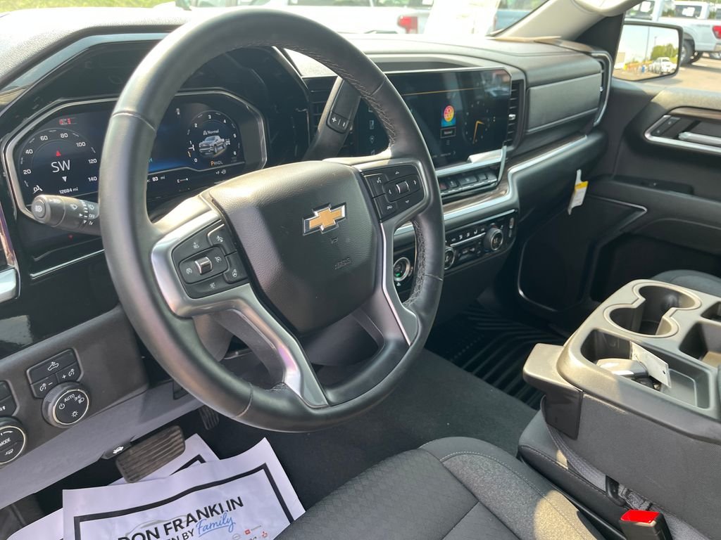 Used 2024 Gray Chevrolet LT image 15