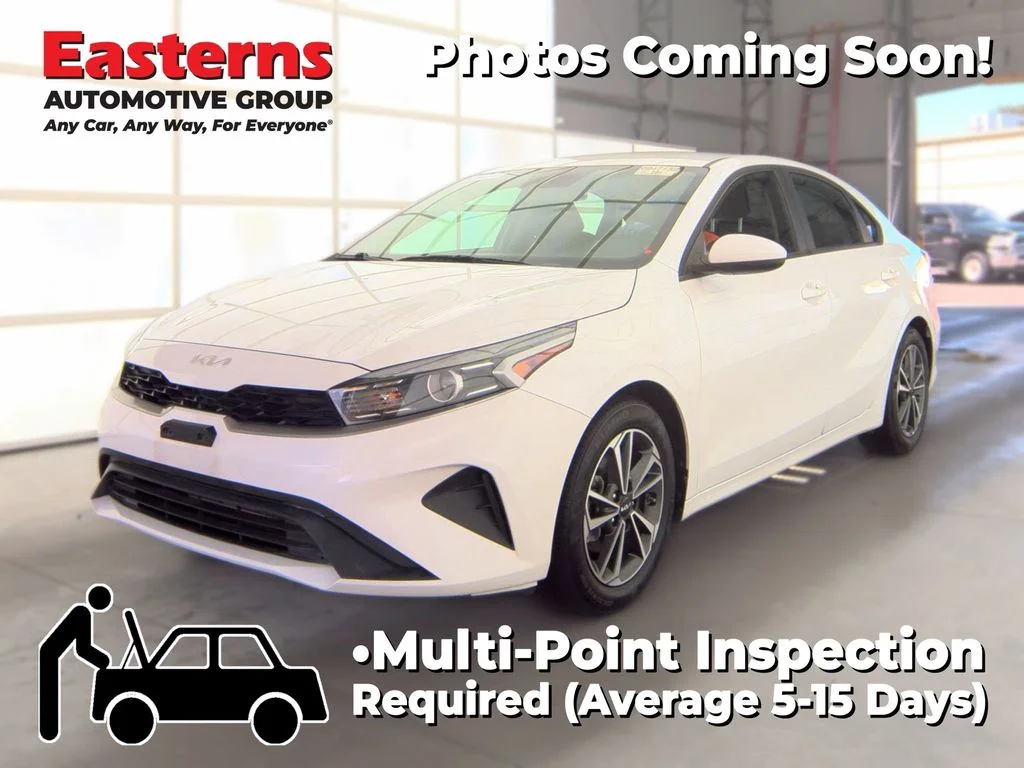 Used 2023 White Kia LXS image 1