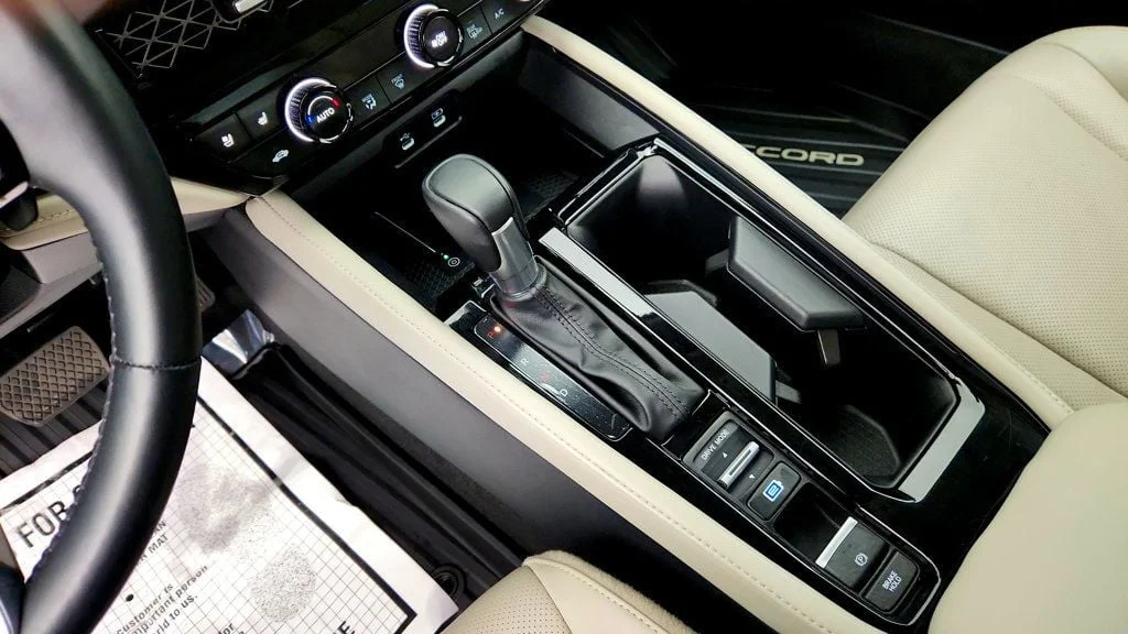 Used 2026 Meteorite Gray Metallic Honda Touring Sedan image 17