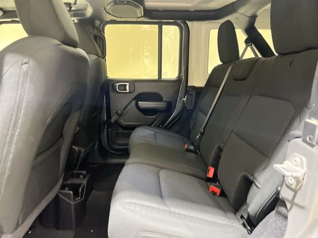 Used 2021 Gray Jeep Unlimited Sport image 22