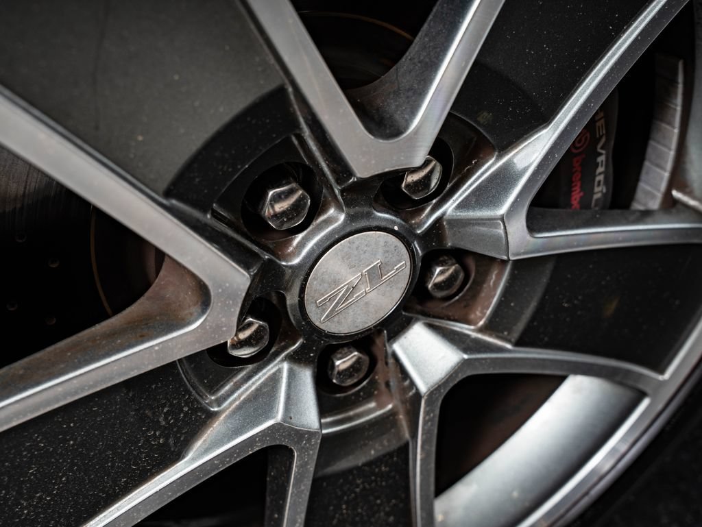 Used 2010 Summit White Chevrolet SS image 8