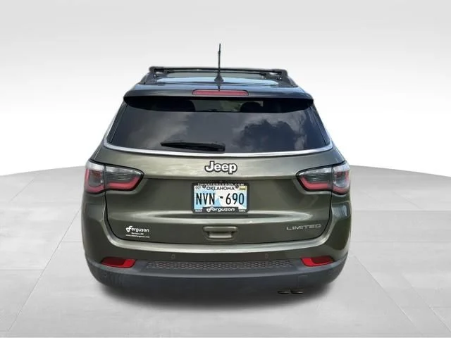 Used 2018 Green Jeep Limited image 4