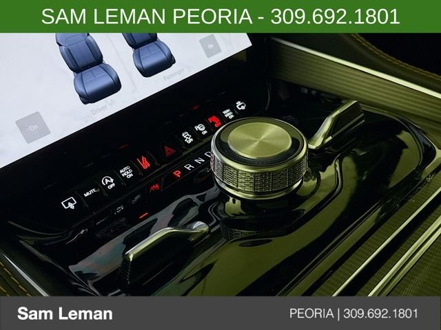 New 2026 High Gloss Black Exterior Paint Jeep Summit Reserve image 17