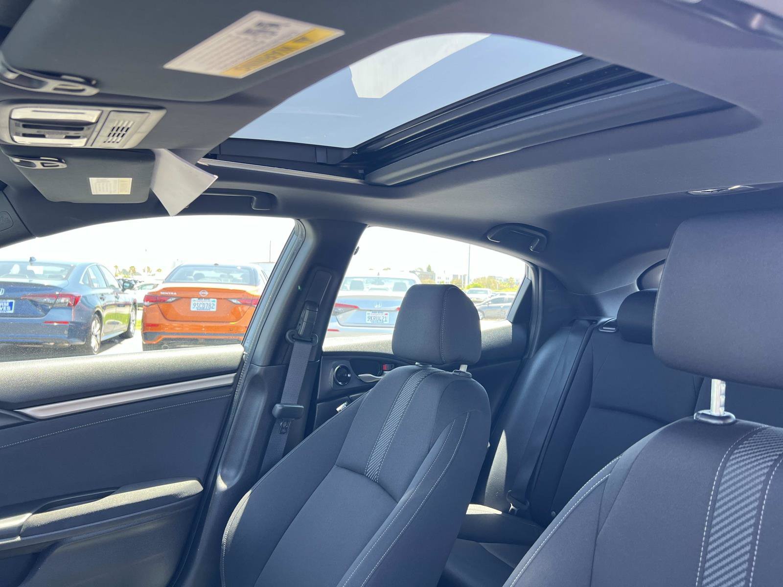 2018 Honda Civic Hatchback EX - Photo 19