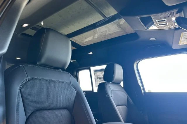 New 2026 Woolstone Green Land Rover S image 16