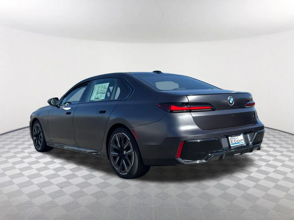New 2026 Gray BMW 740i image 4