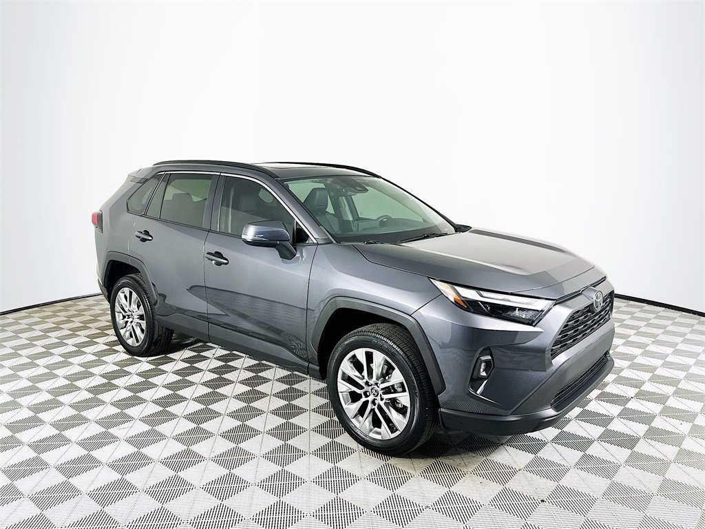 2023 Toyota RAV4 XLE Premium