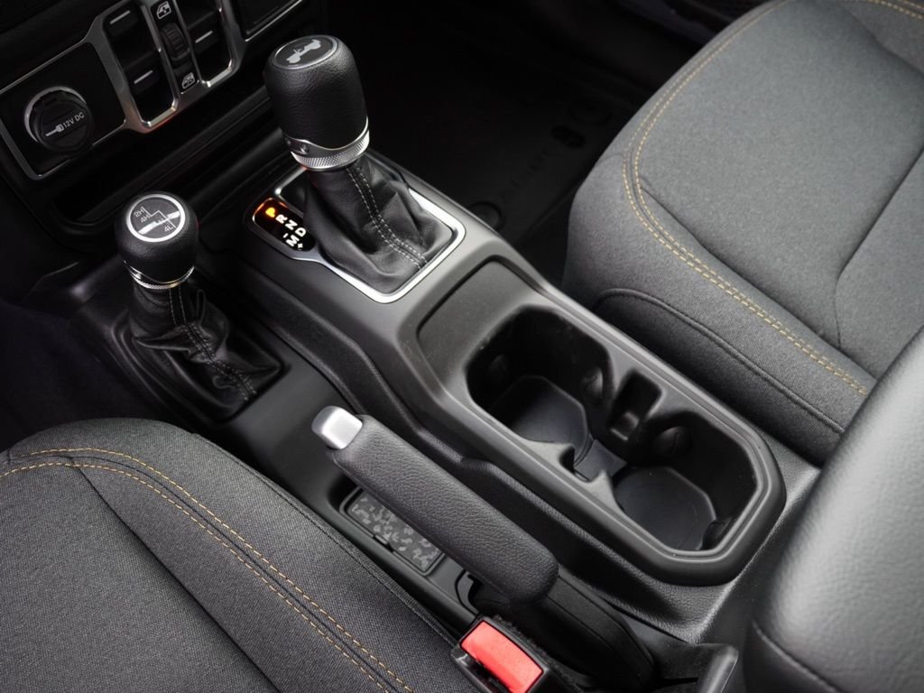 New 2026 Anvil Clear-Coat Exterior Paint Jeep Sport image 16