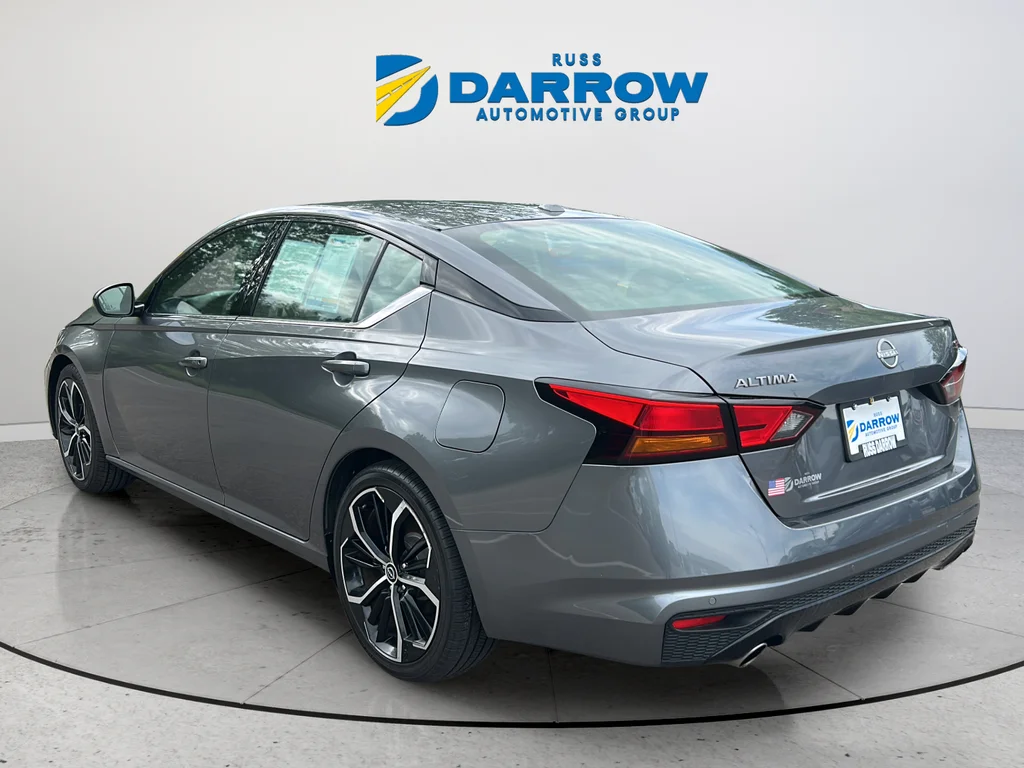 Used 2024 Gray Nissan 2.5 SR image 3