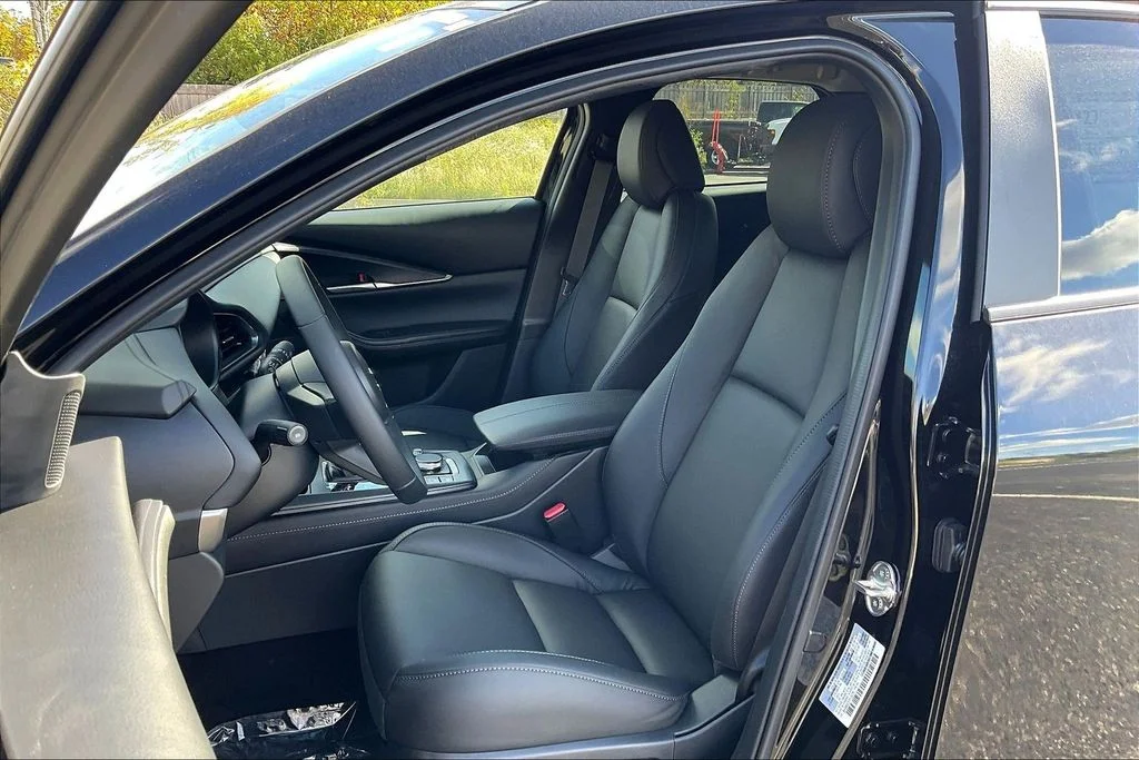 New 2026 Jet Black Mica Mazda 2.5 S Preferred AWD image 8