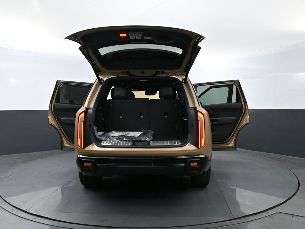 New 2027 Terrain Brown Kia X-PRO SX image 28