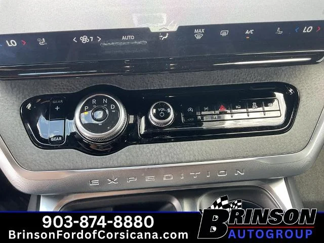 New 2027 Star White Metallic Tri-Coat Ford Tremor® image 37