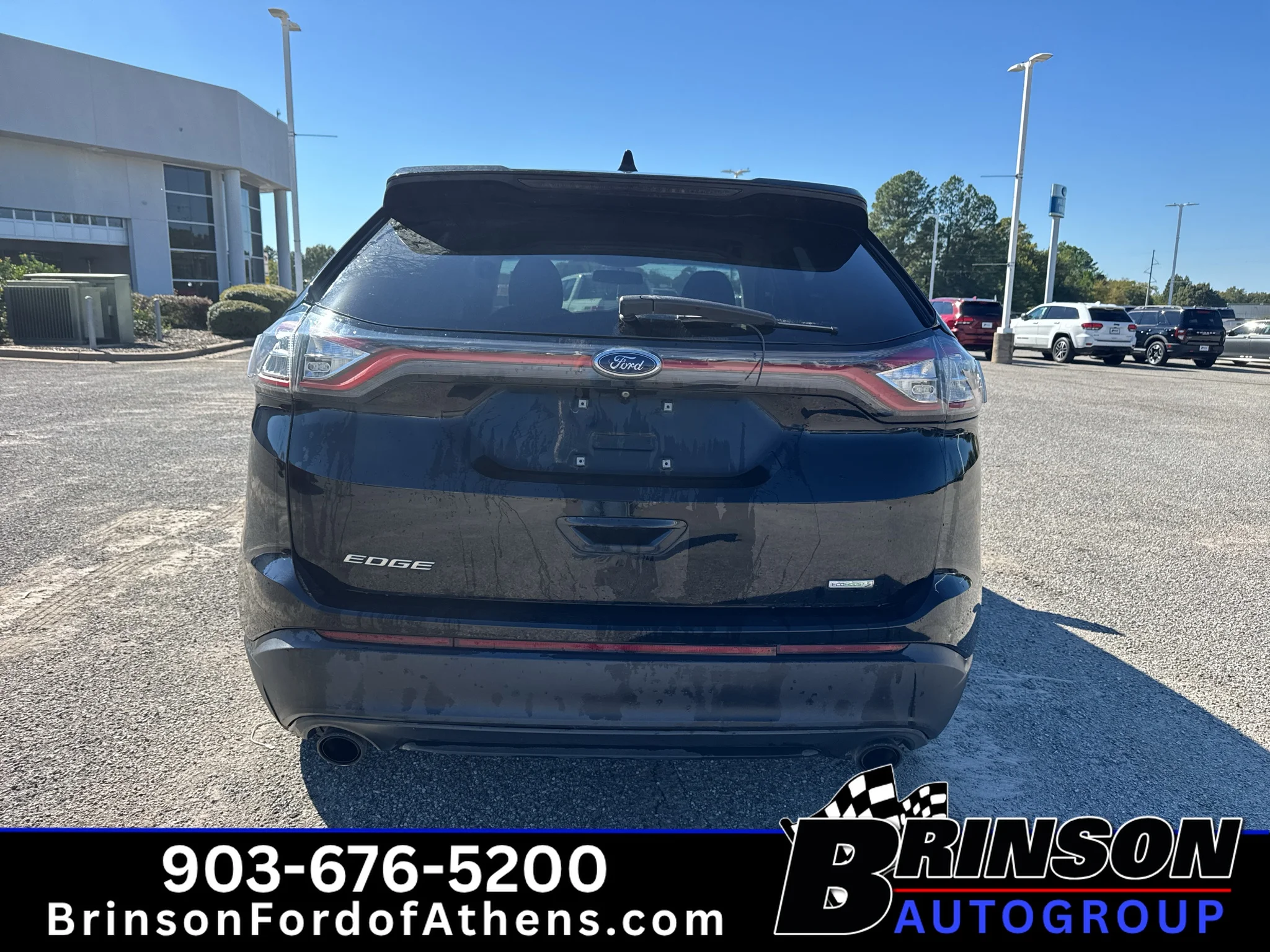 Used 2018 Shadow Black Ford SE image 6