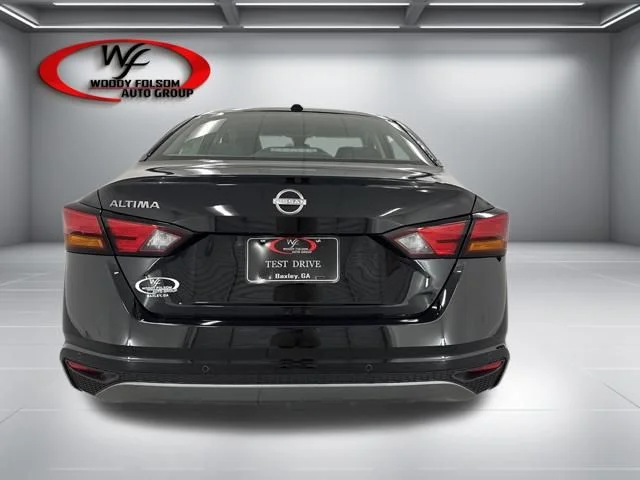 New 2026 Super Black Nissan SV image 6